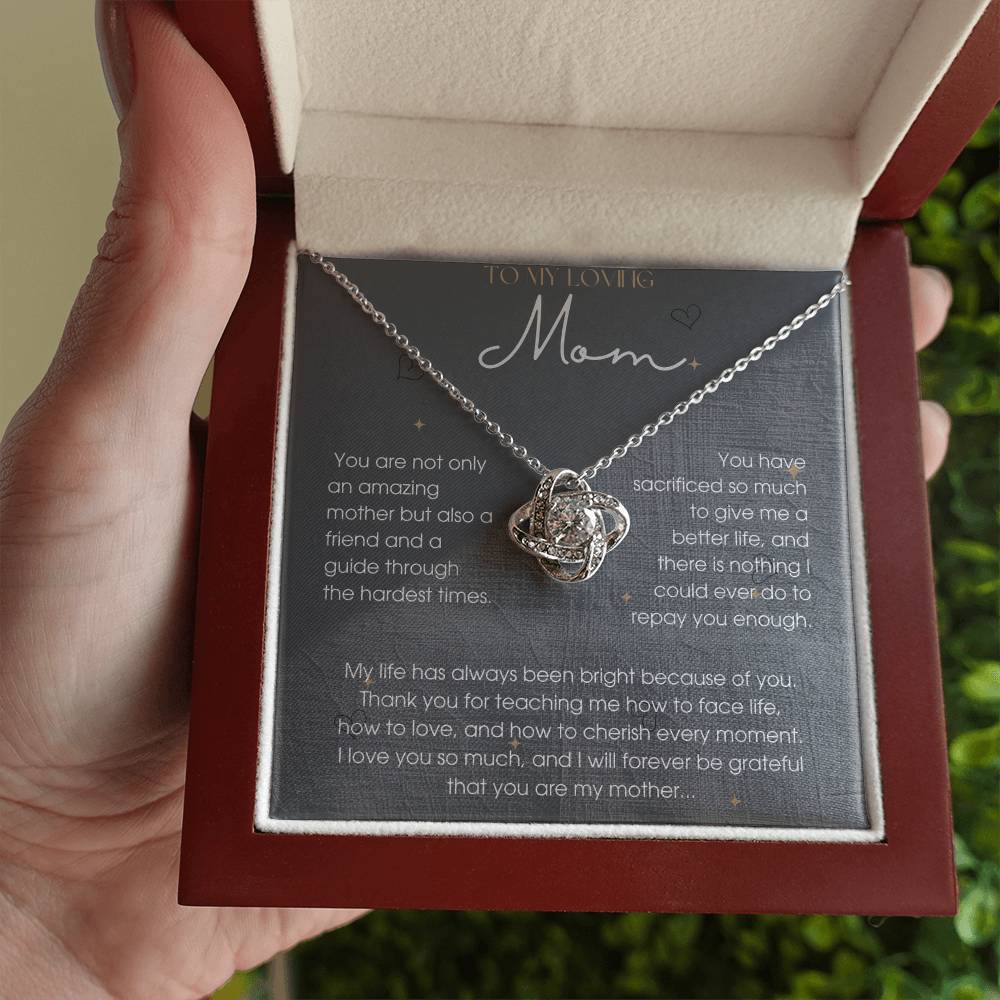 Mom mẫu 4