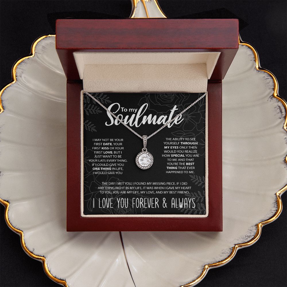 SoulmateNeck2423-03